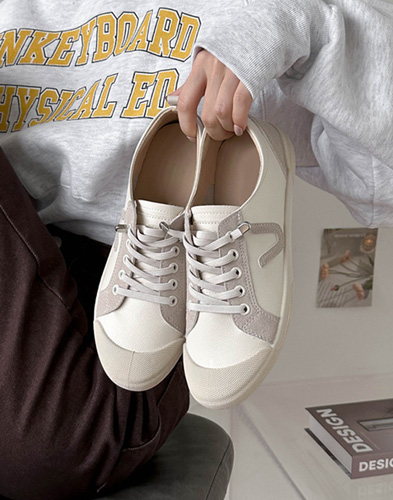 Vベーシックスニーカー3cm（926Z4）