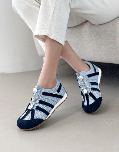 ルナークスニーカー2cm（820C2）